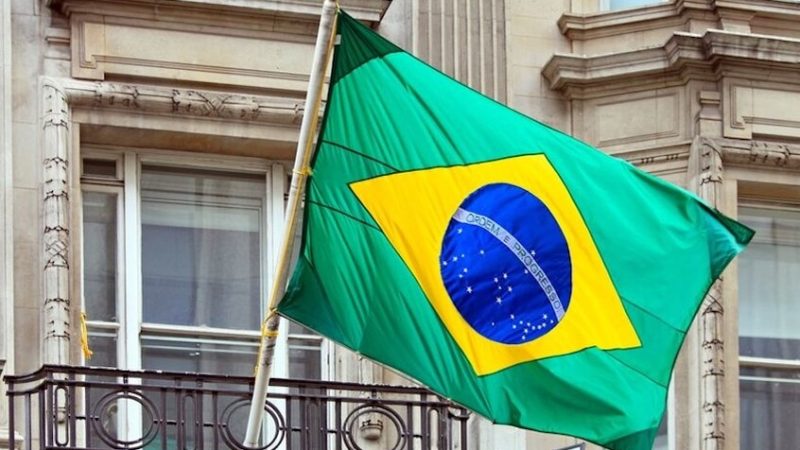البرازيل تخفض مستوى تمثيلها الدبلوماسي في الأرجنتين بعد تصريحات ميلي “المسيئة” بحق لولا دا سيلفا