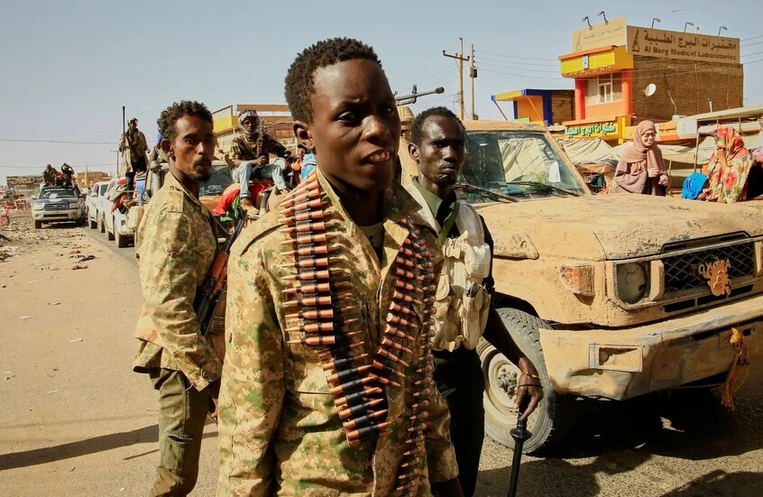 الجيش السوداني يضبط أكثر من 1300 طن من الأسلحة ويقتل قائدا في “الدعم السريع”