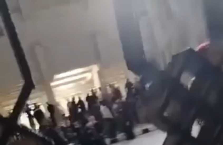 سوريا.. مقتل شخصين بإطلاق نار داخل محل تجاري في ريف درعا