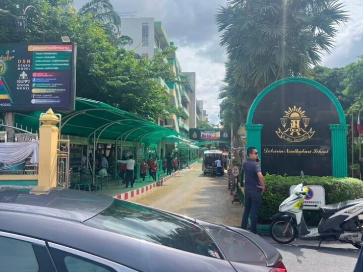 الشرطة التايلاندية: مطلق النار في مدرسة بانكوك قتل أجداده قبل هجومه على زملائه ومعلميه
