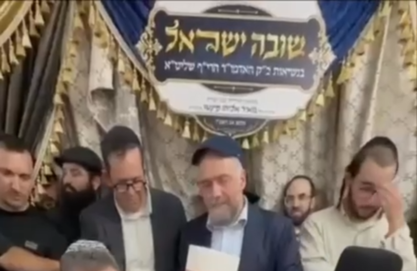 وزير الدفاع الإسرائيلي يغادر اجتماعا أمنيا لحضور حفل زفاف وخطوبة.. ونتنياهو يتساءل: أين هو؟