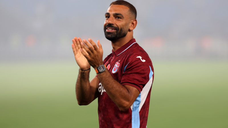 صلاح بين الكبار.. الكشف عن أعلى 5 لاعبين أجرا في الدوري التركي