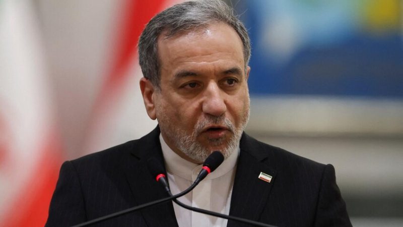 عراقجي: الاتفاق مع عُمان لا يعني إعادة فتح مضيق هرمز