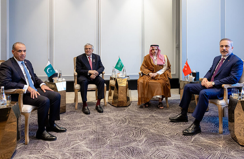 “جيروزاليم بوست”: اتفاقية الدفاع المشترك بين السعودية وتركيا وباكستان تضع المنطقة على أرضية خطيرة