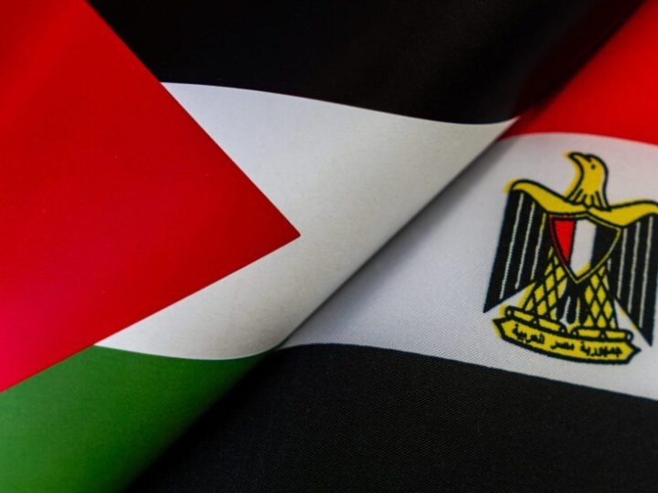 تحرك مصري مفاجئ في رام الله.. وترتيبات لـ “المرحلة الانتقالية” في غزة