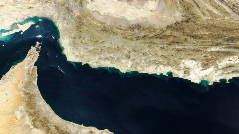 إيران تكشف عبر RT شروط فتح مضيق هرمز.. وماذا طلبت من واشنطن؟