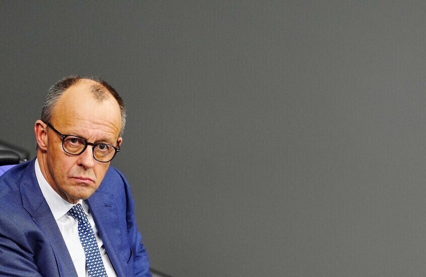 ميرتس يهبط إلى الحضيض في مؤشر شعبية السياسيين الألمان