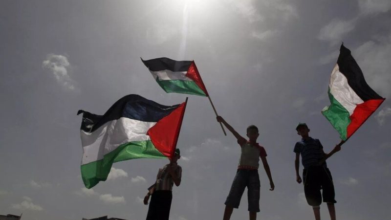 مستشار الرئيس الفلسطيني: نقدر عالياً دعم روسيا وبوتين للقضية الفلسطينية