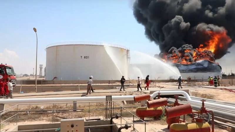 ليبيا.. مكتب النائب العام يباشر التحقيق في استهداف مصفاة الزاوية النفطي بالطيران المسيّر