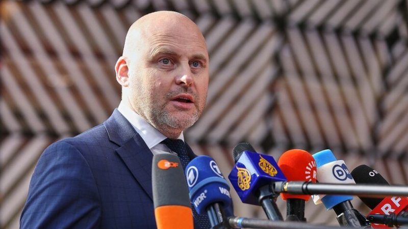 “اشترينا الأنظمة ونسينا الذخيرة”.. رئيس وزراء لاتفيا يدلي بتصريح مثير حول أنظمة التصدي للمسيرات