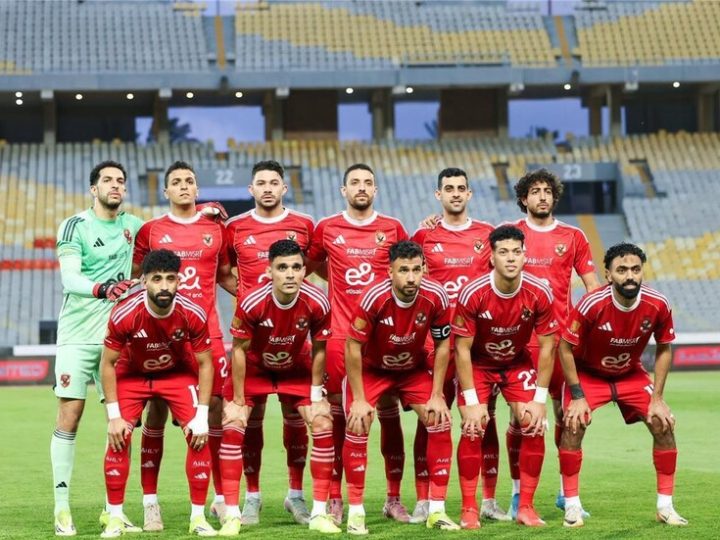 برسالة مثيرة.. سيراميكا كليوباترا يعلن التعاقد مع لاعب الأهلي رسميا