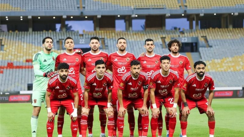 برسالة مثيرة.. سيراميكا كليوباترا يعلن التعاقد مع لاعب الأهلي رسميا