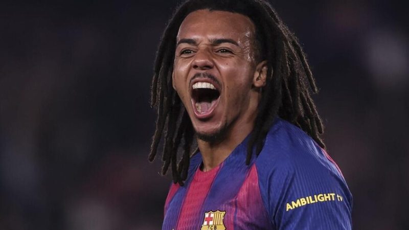 برشلونة يتخذ قرارا مهما بشأن مستقبل كوندي