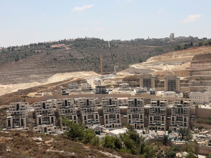 نائب الرئيس الفلسطيني يدين قرار كاتس نقل صلاحيات إنفاذ القانون في المستوطنات إلى شرطة إسرائيل