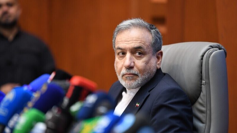 عراقجي: المحادثات مع عُمان فنية ومنفصلة عن مفاوضات وقف إطلاق النار مع واشنطن