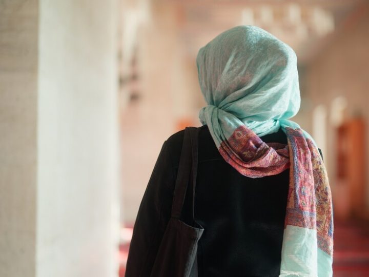 دعوى قضائية ضد مدرسة بسبب رحلة إلى مسجد في أمريكا!