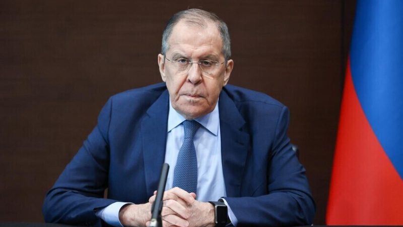 لافروف: تغيب السفير الياباني عن الاستدعاء “أمر غير مألوف” وننتظر توضيحاً