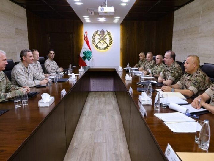 قائد الجيش اللبناني يبحث مع كليرفيلد التطورات في جنوب لبنان